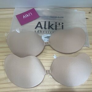 Alki’i adhesive bra